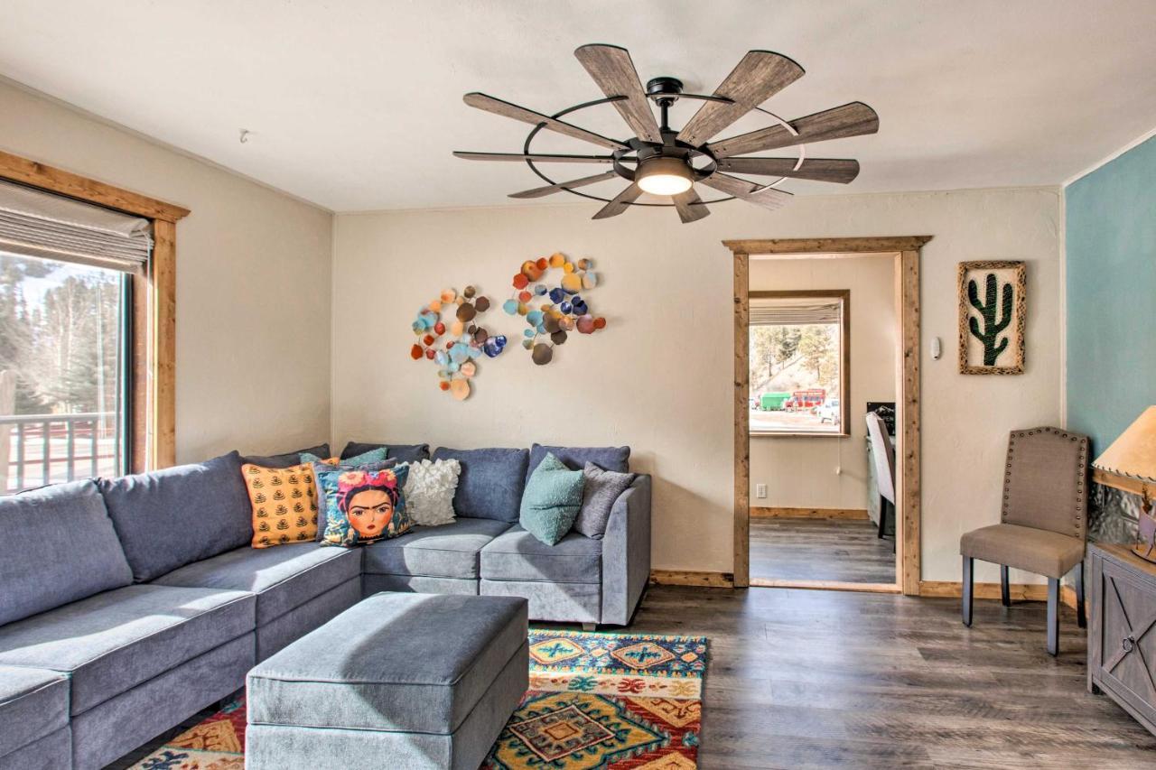 Cozy Red River Condo - Walk To Chair Lift! Екстериор снимка